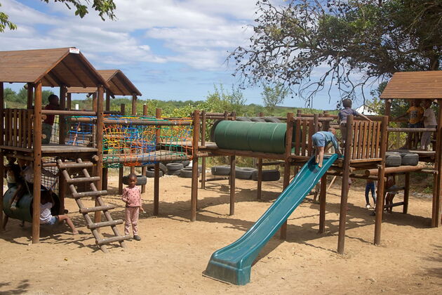 Ein neuer Spielplatz für die Vorschule Funimfundo